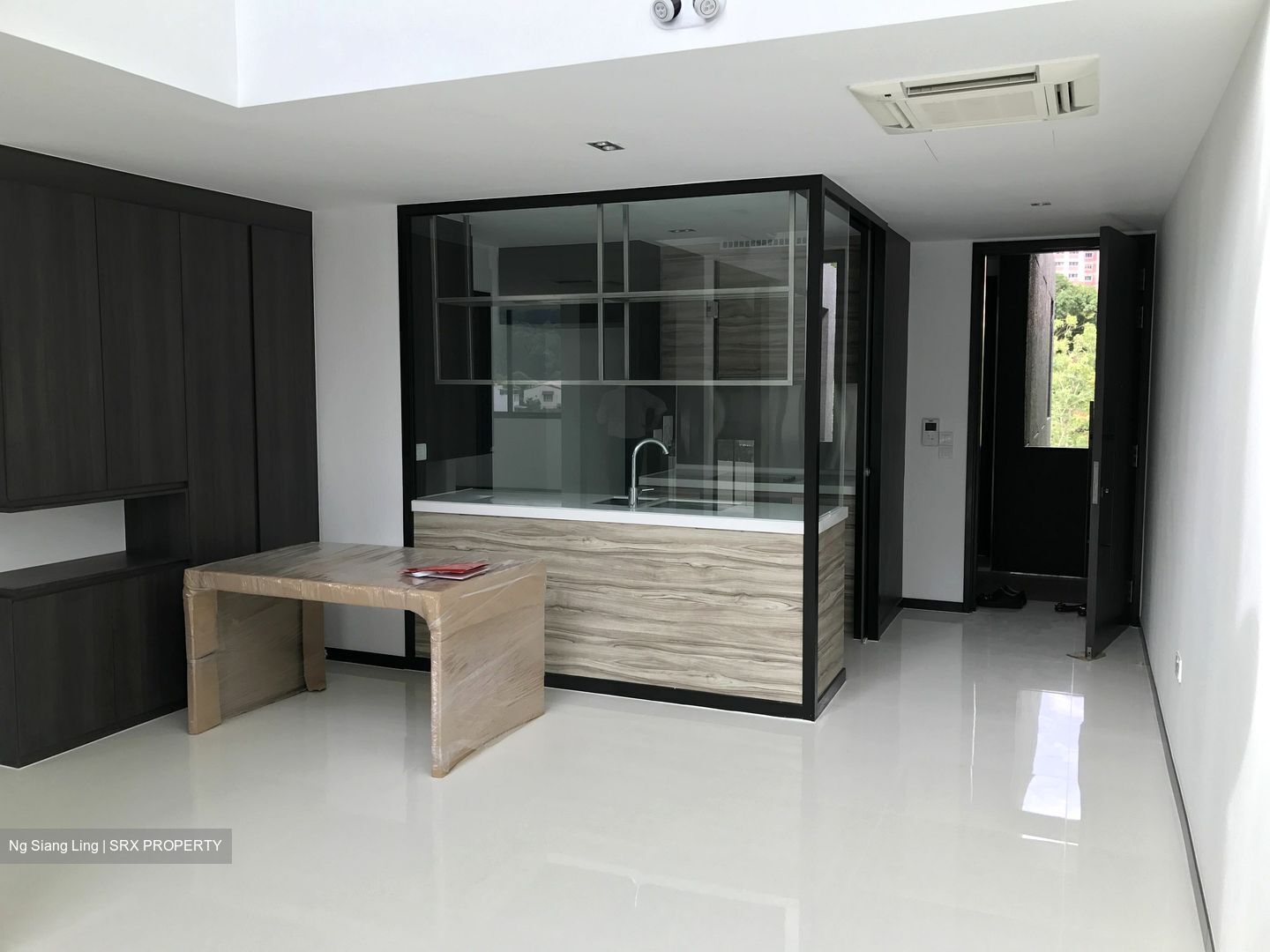 Three 11 (D20), Apartment #374672801